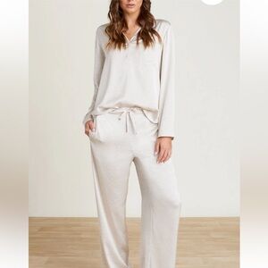 New BAREFOOT DREAMS Satin Pj Set with Mask Sz Small